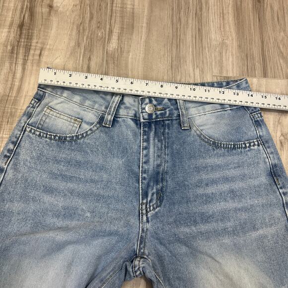 Shein Women's Straight Leg Mid Rise Light Denim Blue Jeans Size 26 - Picture 7 of 9